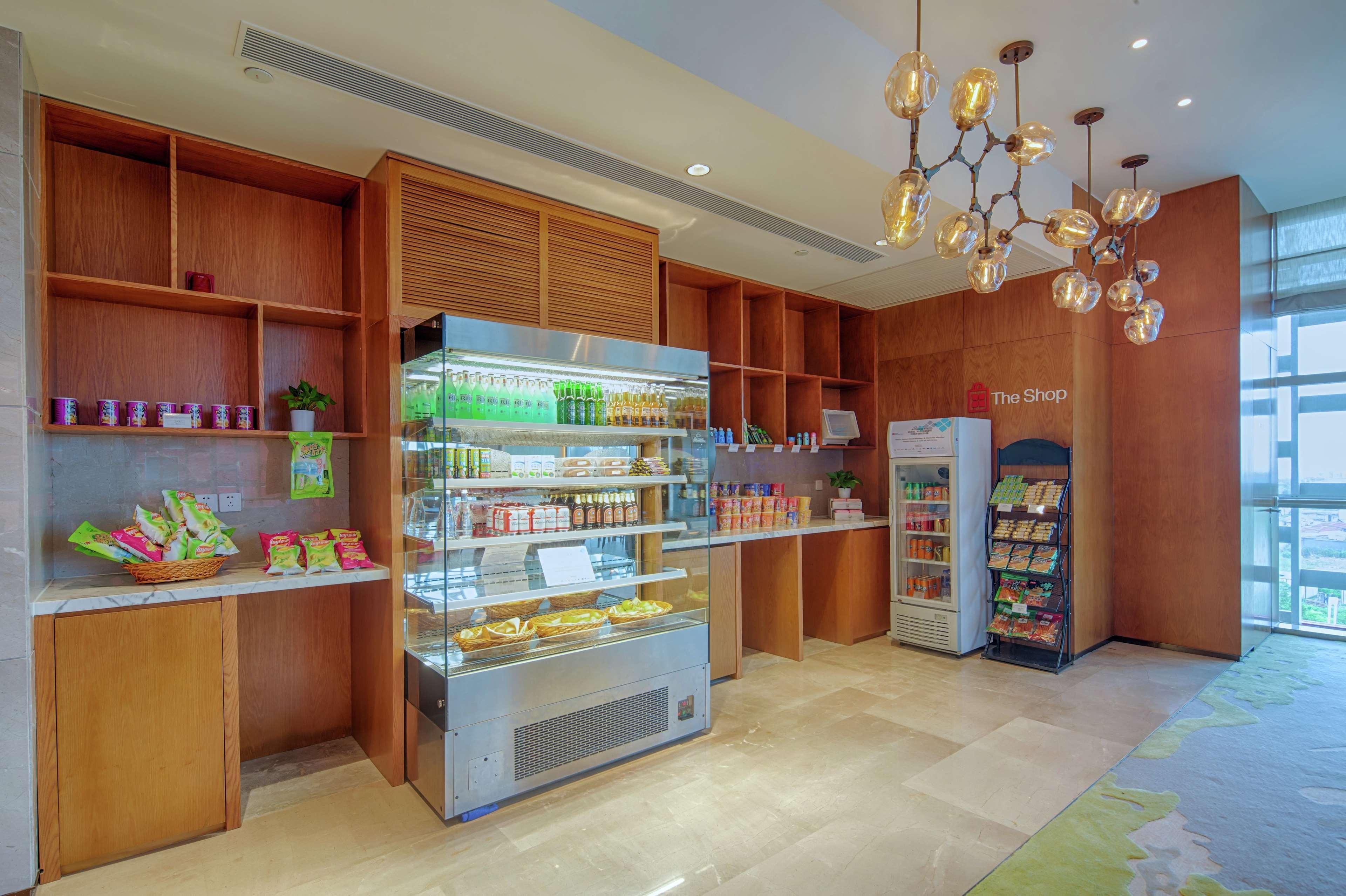 Hilton Garden Inn Zhuhai Hengqin Buitenkant foto